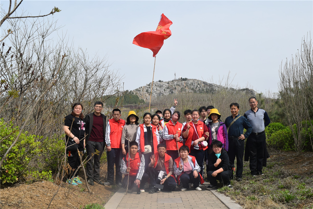 市特教中心開展“文明出行 愛綠護(hù)綠”研學(xué)旅行活動(dòng)